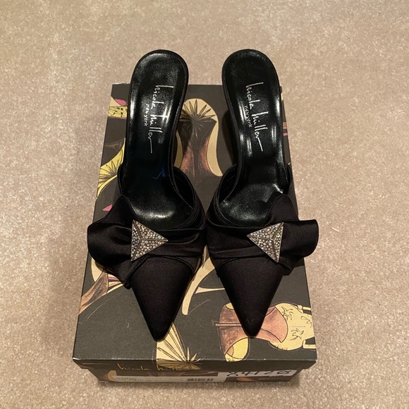 Nicole Miller Satin Slides Size 6 NIB - Picture 7 of 7